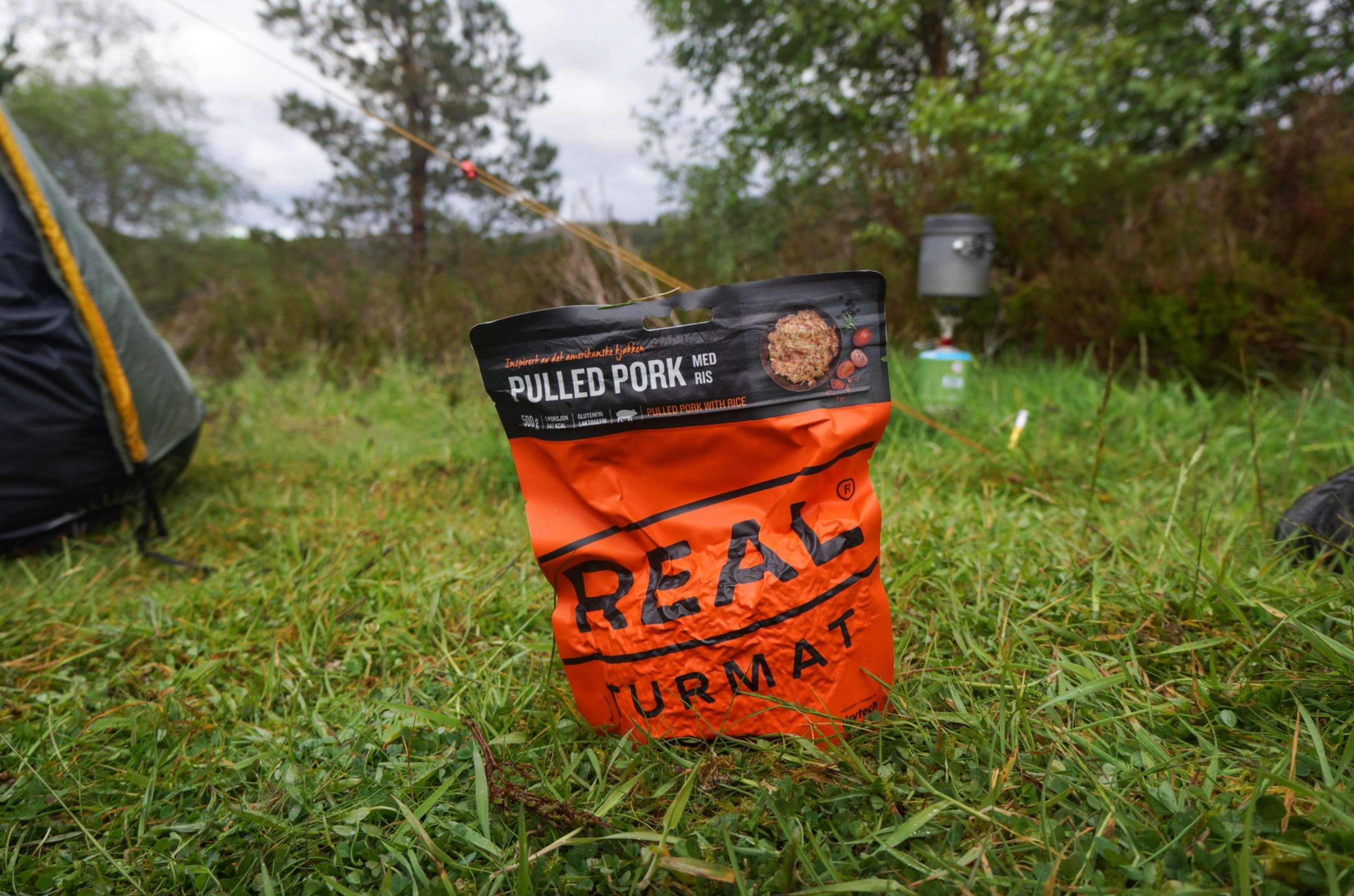 Cooked meals vs a moving meal: time, fuel, volume and €/kcal for real backcountry days